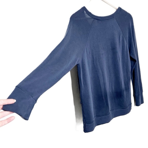 Athleta Women's Serenity Criss Cross Grey Crewneck Athletic Sweatshirt Sweater - Picture 10 of 16